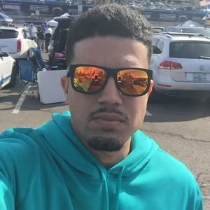 Meet your Posher, Thomas